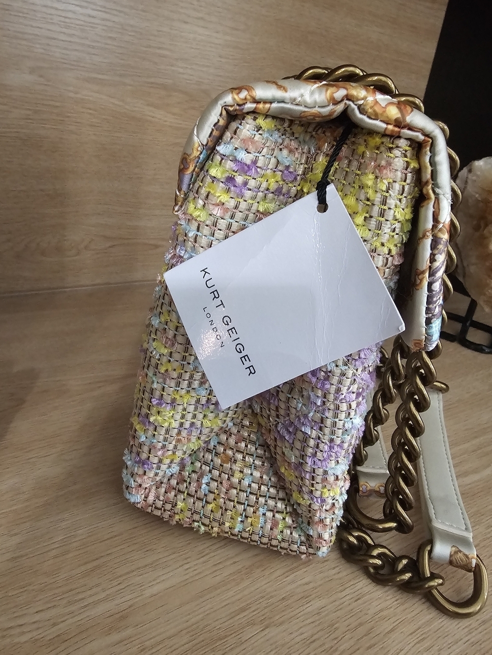 Kurt Geiger London Brixton Mixed Media Tweed Shoulder Bag with Gold Chain. - Picture 9 of 13